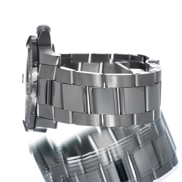 Breitling Avenger Automatic 45 A32395